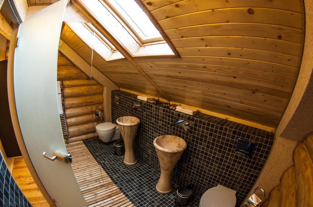Cabana Deac - Luxury Chalet Vatra Dornei Quarto foto